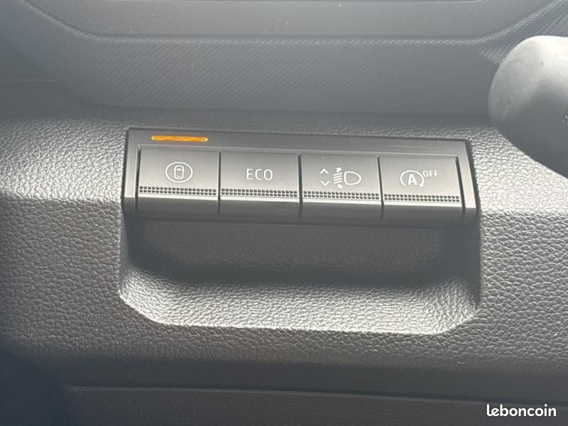 Dacia Duster 1.2 TCe mild hybrid 130ch Journey (image 12)