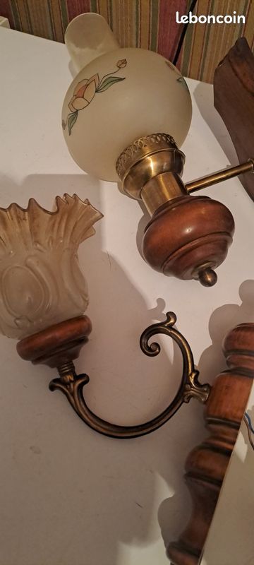 Lot appliques luminaires murales (image 2)