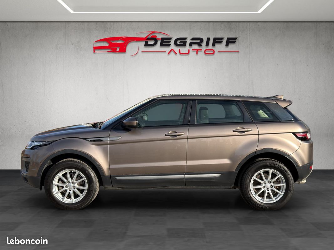 LAND ROVER RANGE ROVER EVOQUE eD4 150 BVM SE (image 3)