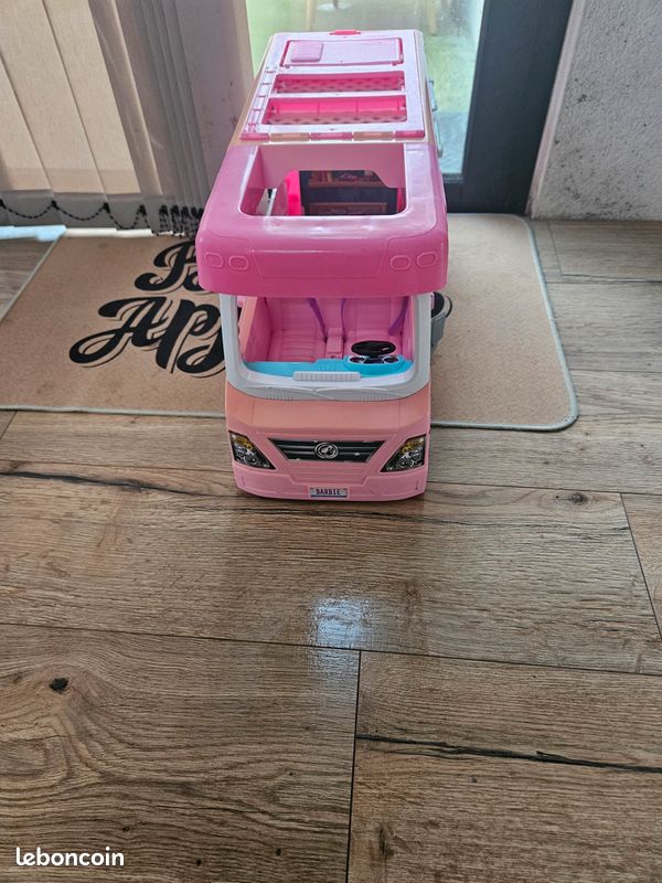 Autocar barbie (image 2)