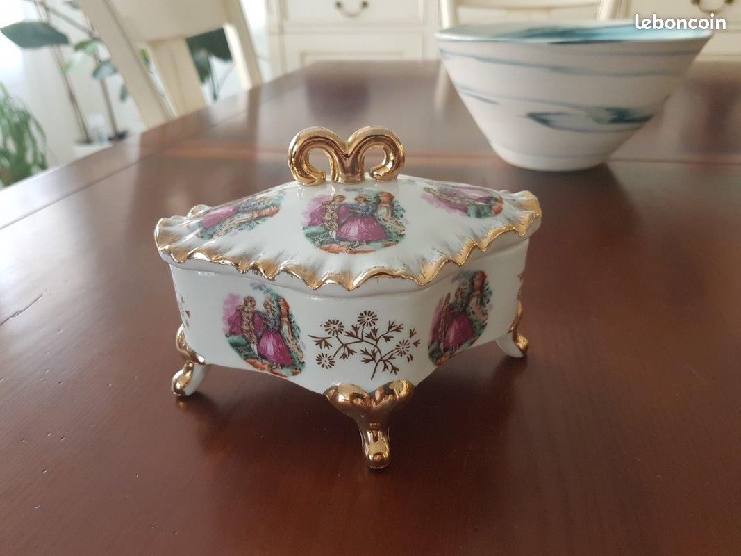 Boîte Ancienne En Porcelaine Vintage Pour Bijoux Ou Rangement