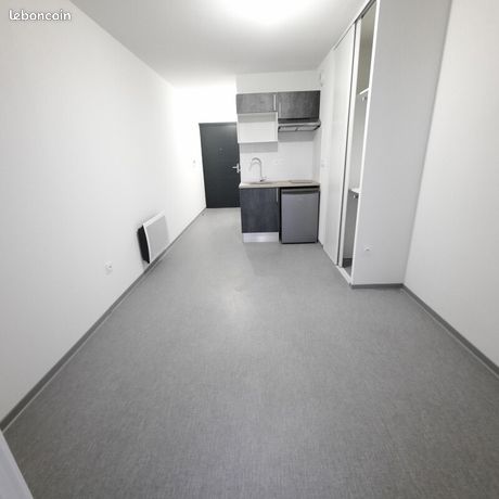 Studio 1 pièce 18 m²