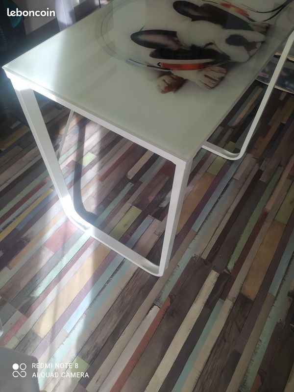 Bureau (image 2)