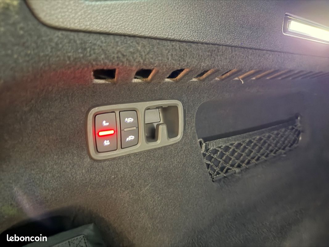 Audi RSQ8 4,0L V8 TFSI 600Ch QUATTRO TIPTRONIC 8 FRANÇAIS TVA (image 29)