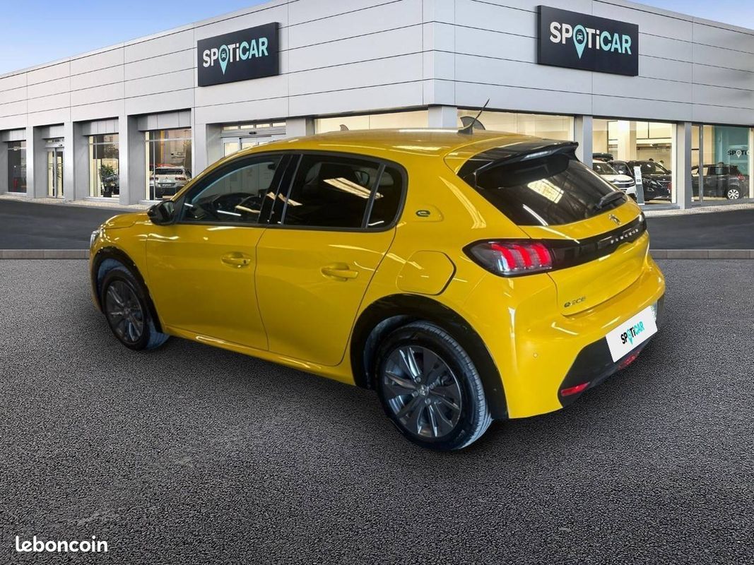 PEUGEOT 208 Electrique 50 kWh 136ch Allure Pack (image 7)