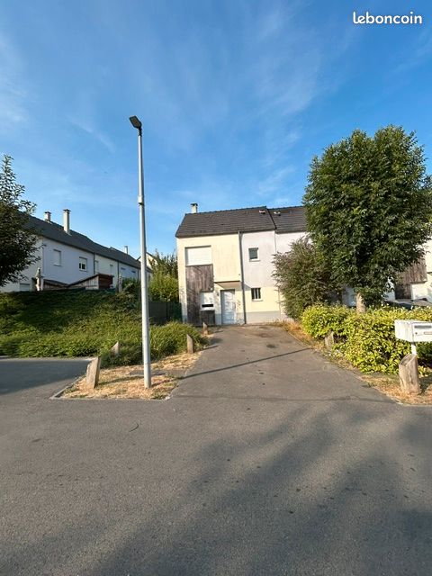 Maison 3 pièces 65 m² · à Amiens · 65 m² · 750 €
