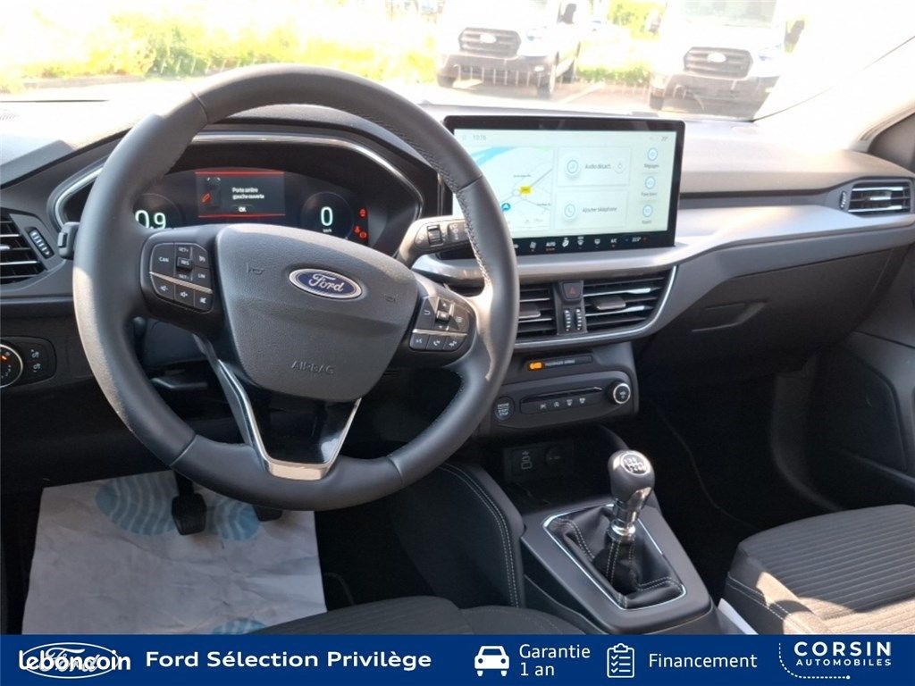 Ford Focus IV 1.0 ECOBOOST 125 S&S MHEV Titanium X Business (image 8)