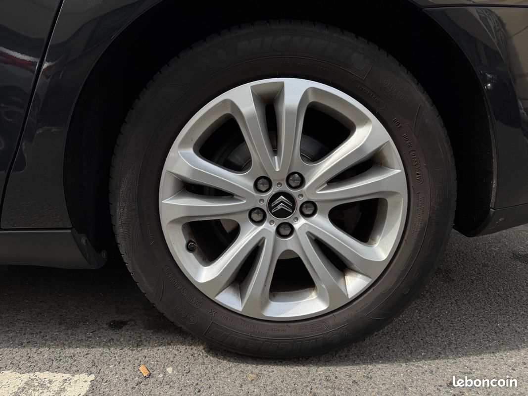 CITROEN C5 HDi 160ch Exclusive+ - Suivi d'Entretien Complet (image 33)