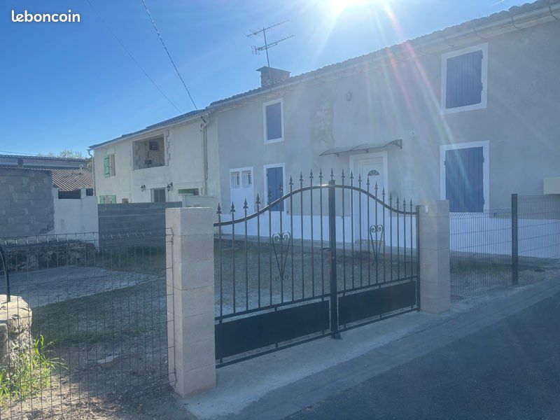 Maison 4 pièces 120 m² · à Landiras · 120 m² · 990 €/mois