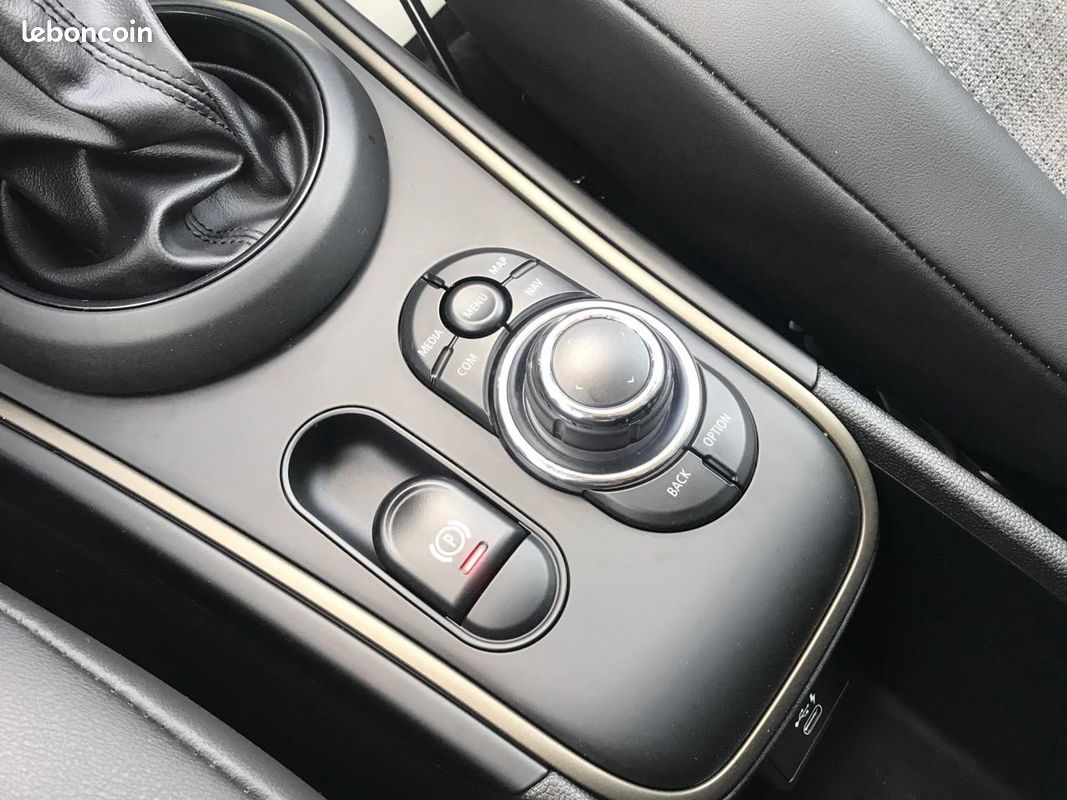 MINI COUNTRYMAN 125 - 95 ch ALL4 BVA6 Cooper SE Essential (image 13)