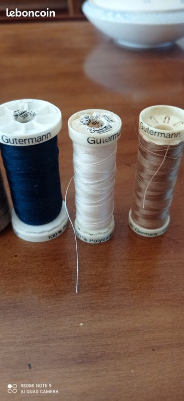Lot 1 de 10 bobines de fils à coudre (image 2)