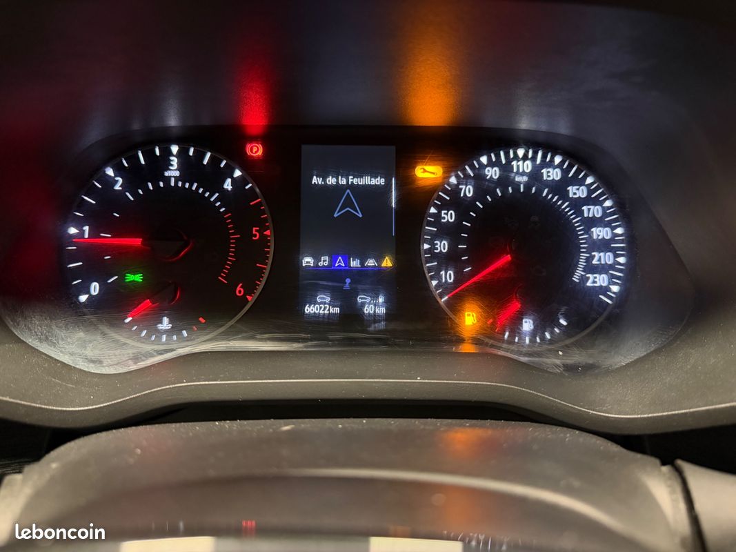 RENAULT TRAFIC VU FOURGON 2.0 BLUEDCI 130 28 L2H1 TVA RECUPERABLe (image 29)