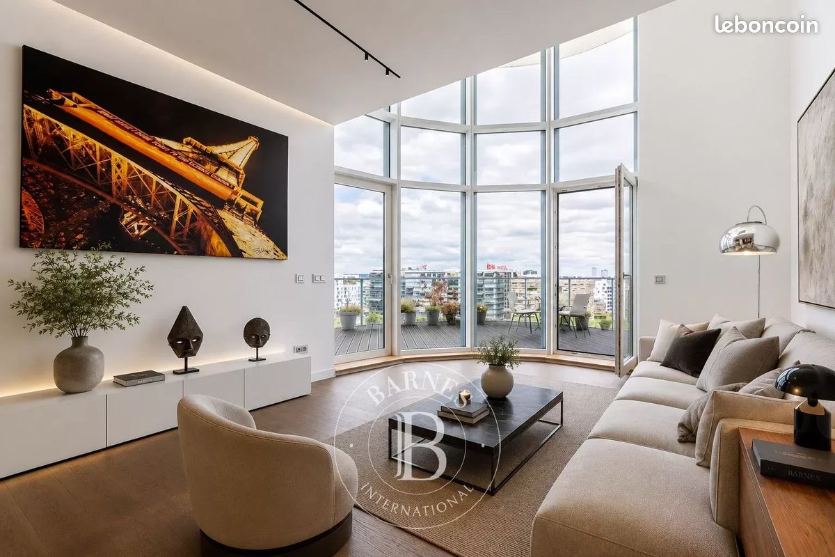 Appartement 4 pièces 99 m² · à Paris · 99 m² · 1 990 000 €