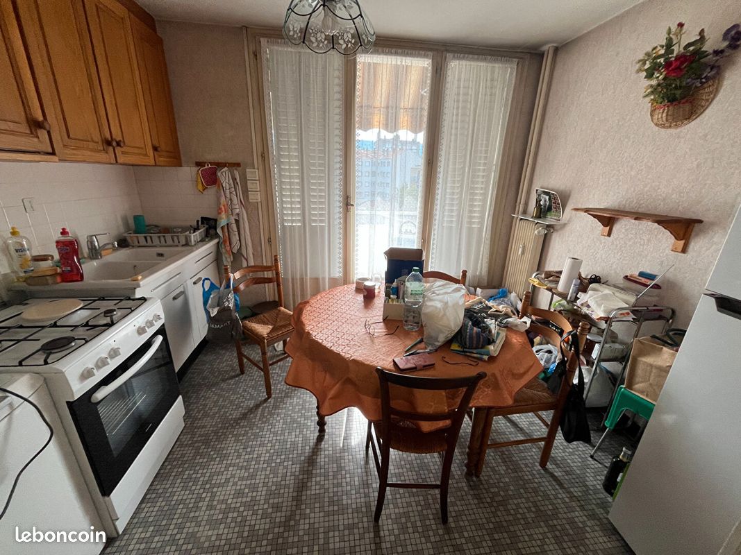 Appartement 3 pièces 66 m² · à Chambéry · 66 m² · 168 000 €