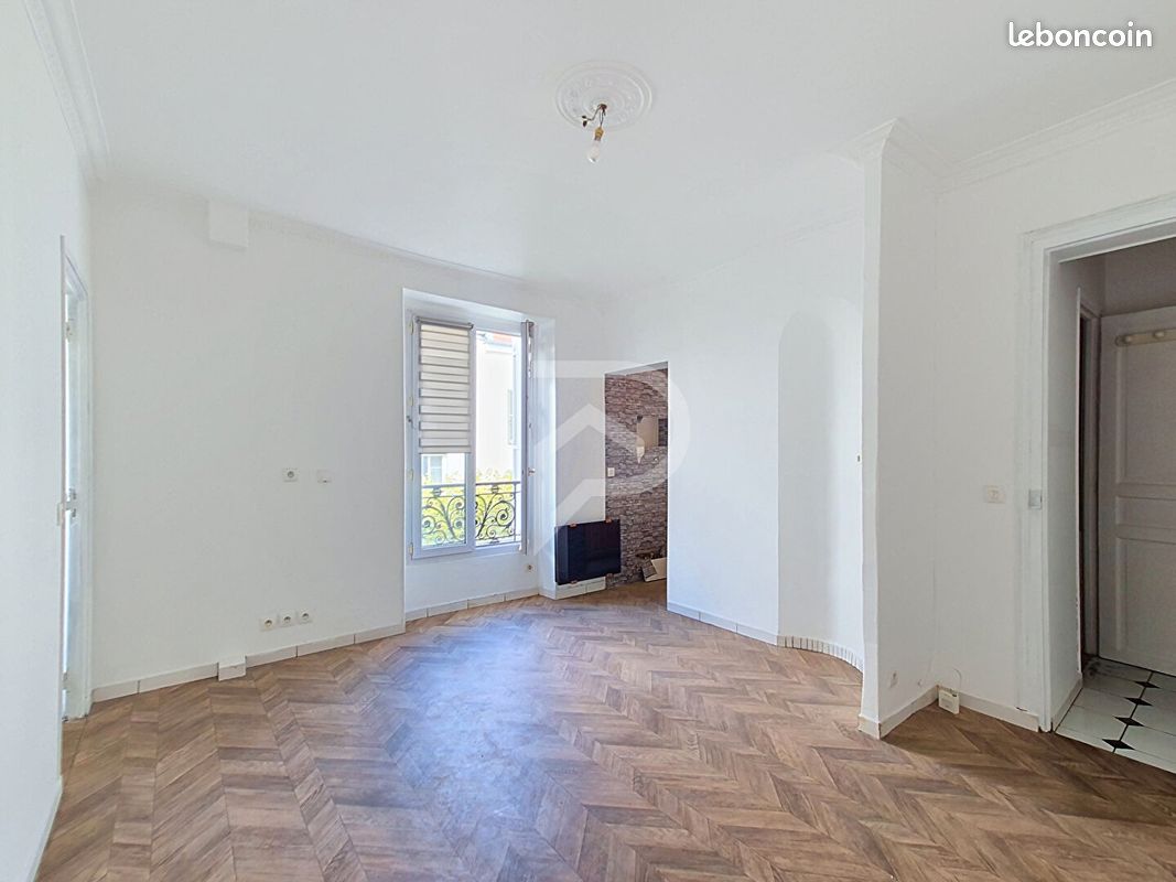 Appartement 2 pièces 31 m² · à Issy-les-Moulineaux · 31 m² · 263 000 €
