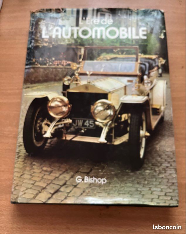 Livre automobile (image 1)