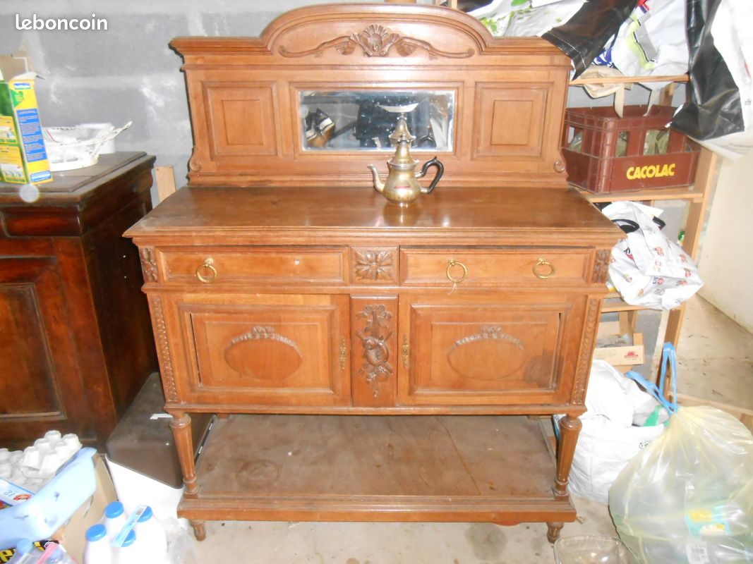 Meuble en chêne (image 1)