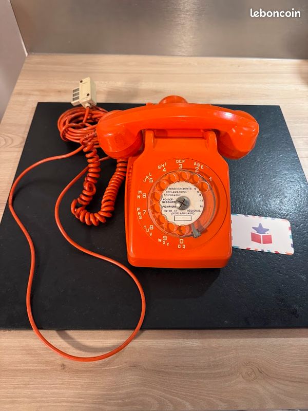 Téléphone Vintage Elektrim Orange – Années 70 – Style Socotel – Fabriqué En Pologne