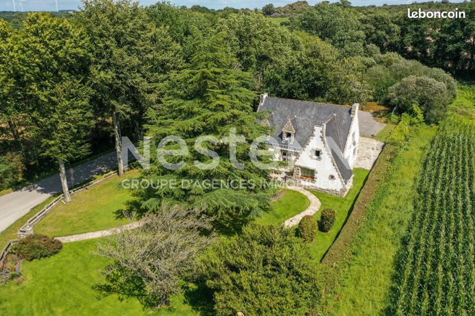 Propriété 8 pièces 174 m²