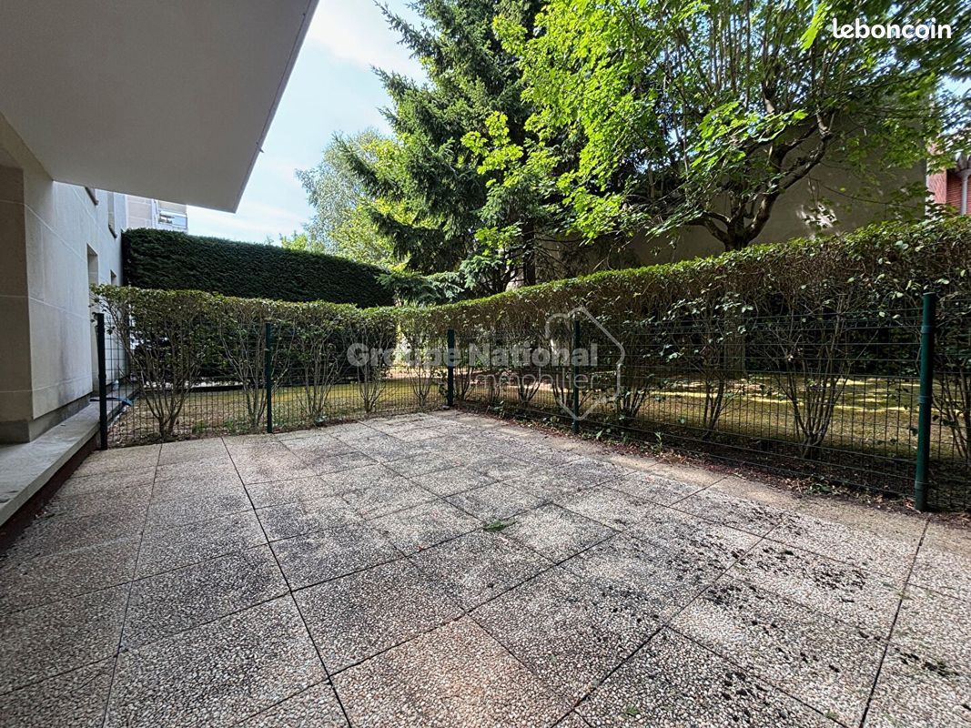 Appartement 3 pièces 69 m² · à Versailles · 69 m² · 400 000 €