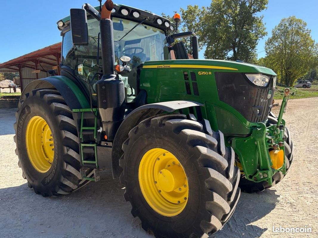 John Deere 6250R PREMIUM EDITION COMMAND PRO / PDF - Tracteurs