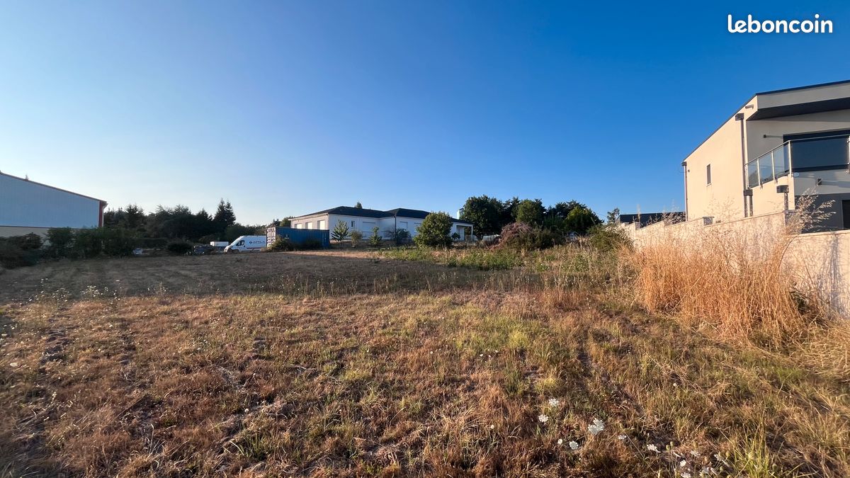 Terrain à bâtir - 1 327 m² à Champcevinel · 70 000 €