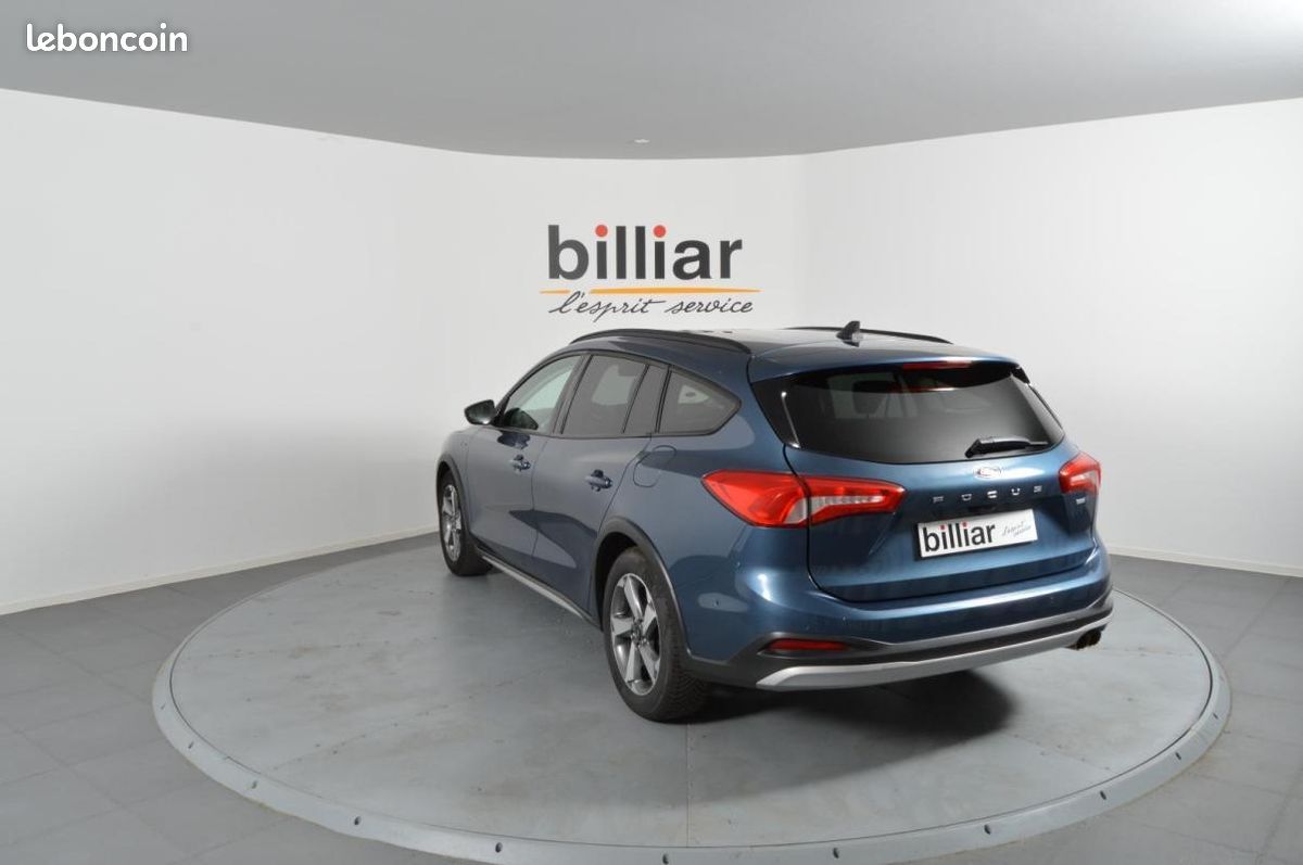 Ford Focus ACTIVE SW 1.0 ECOBOOST 125 S&S (image 5)