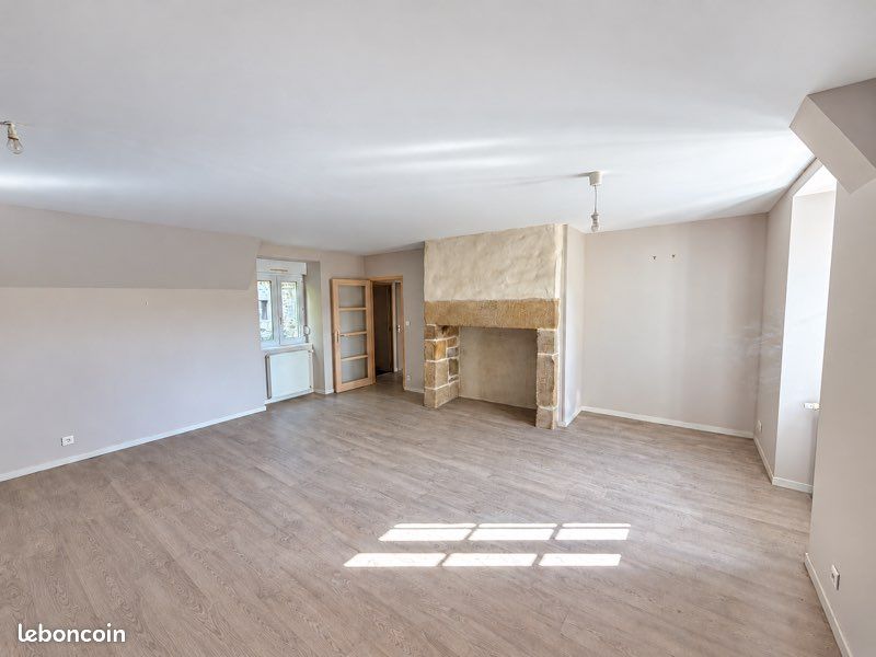 Appartement 4 pièces 104 m² · à Landerneau · 104 m² · 940 €/mois