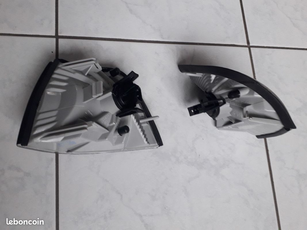 Feu clignotant blanc Bmw serie 3 e36 Neuf (image 5)
