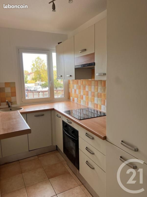 Appartement 2 pièces 44 m² · à Ivry-sur-Seine · 44 m² · 978 €/mois