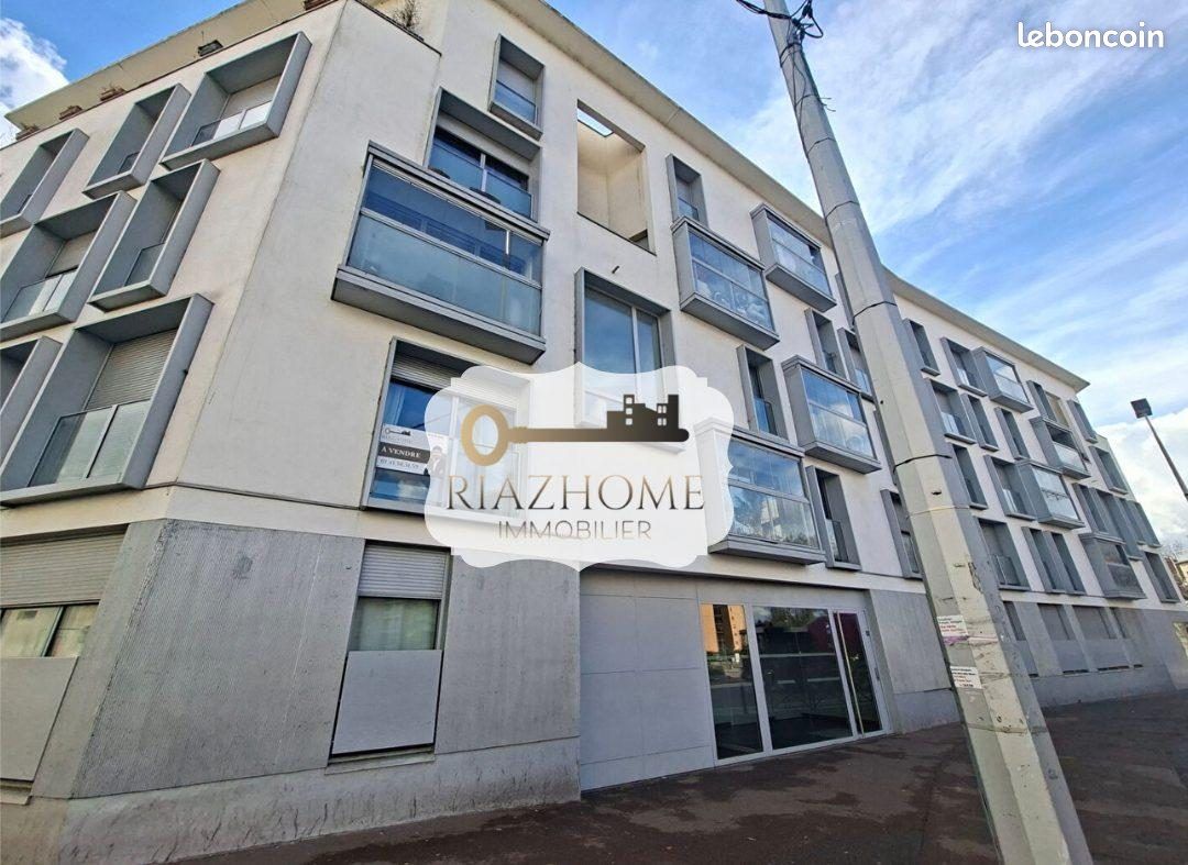 Appartement 3 pièces 54 m² · à La Courneuve · 54 m² · 1 250 €/mois