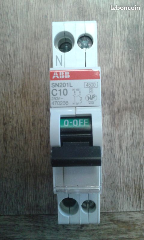 Disjoncteur Ph+N SN201L-C10 - 4.5kA - Courbe C (image 1)
