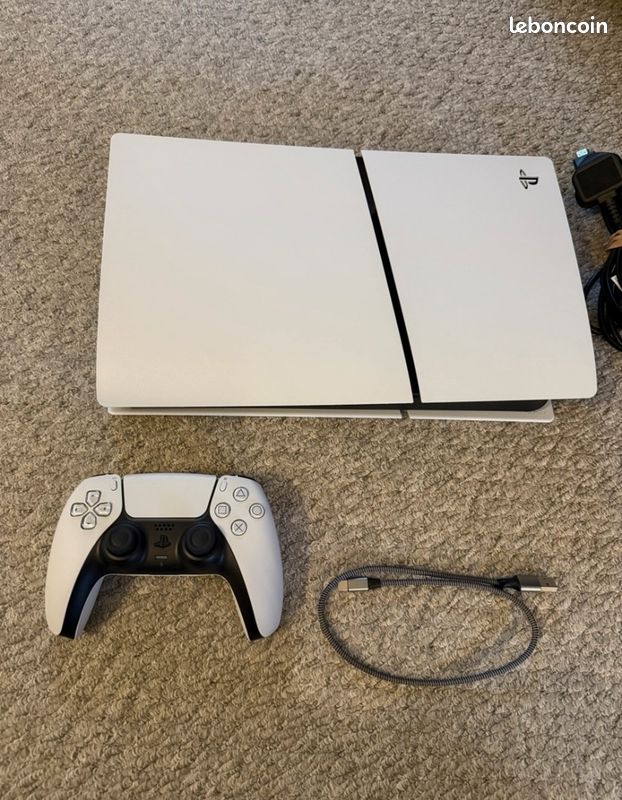 PlayStation 5 en excellent état – très peu utilisée (image 1)