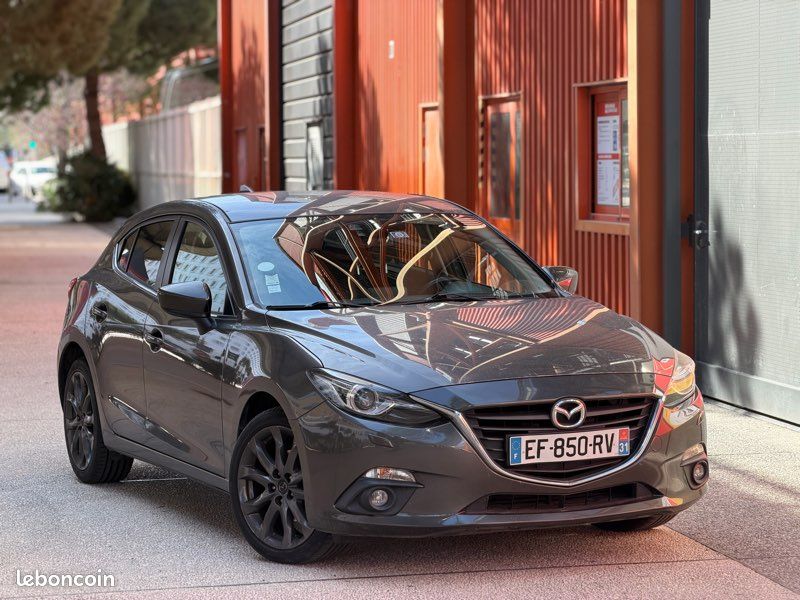 MAZDA 3 – 1.5 Skyactiv-D 105 ch – 2016 (image 1)