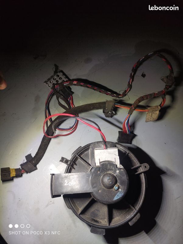 Cabochon feu arrière - NÉO Prototypes
