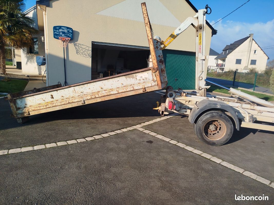 Benne pour travaux (image 1)