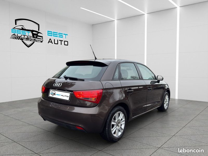Audi A1 SPORTBACK 1.6 TDI 105CH FAP AMBITION à partir de 183,31/mois (image 2)