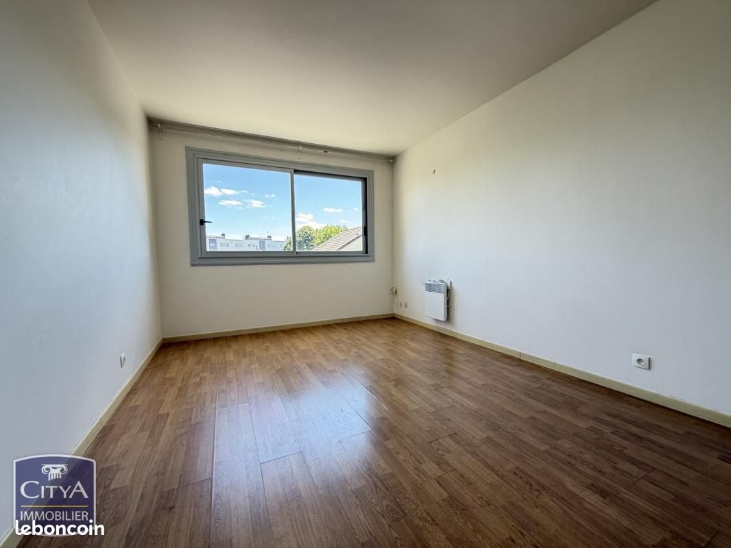 Appartement 1 pièce 20 m² · à Mont-Saint-Aignan · 20 m² · 73 000 €