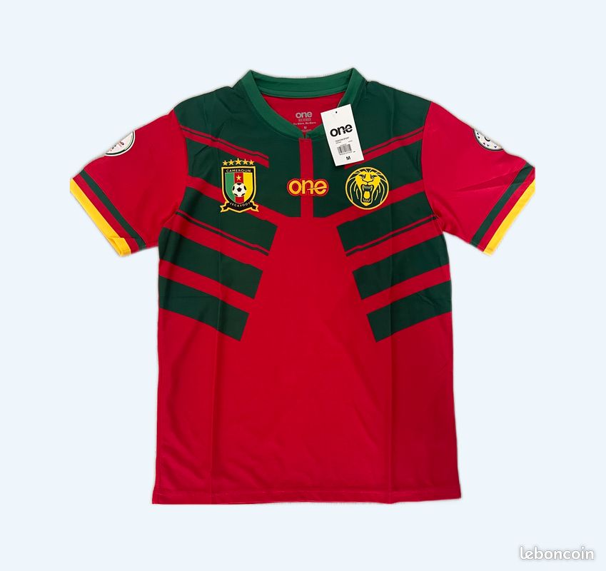 Maillot Cameroun ONE Taille L - Vert, Manches Courtes, Neuf (Onana, Aboubakar, Milla)