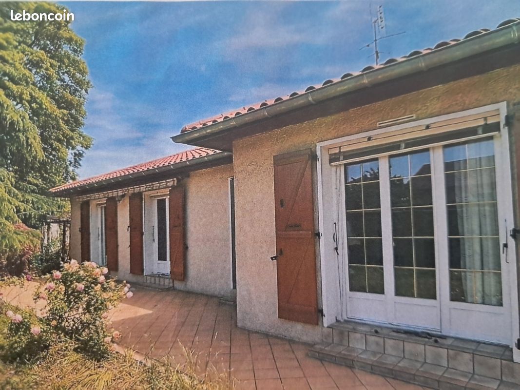 Maison 3 pièces 133 m² · à Péronnas · 133 m² · 255 000 €