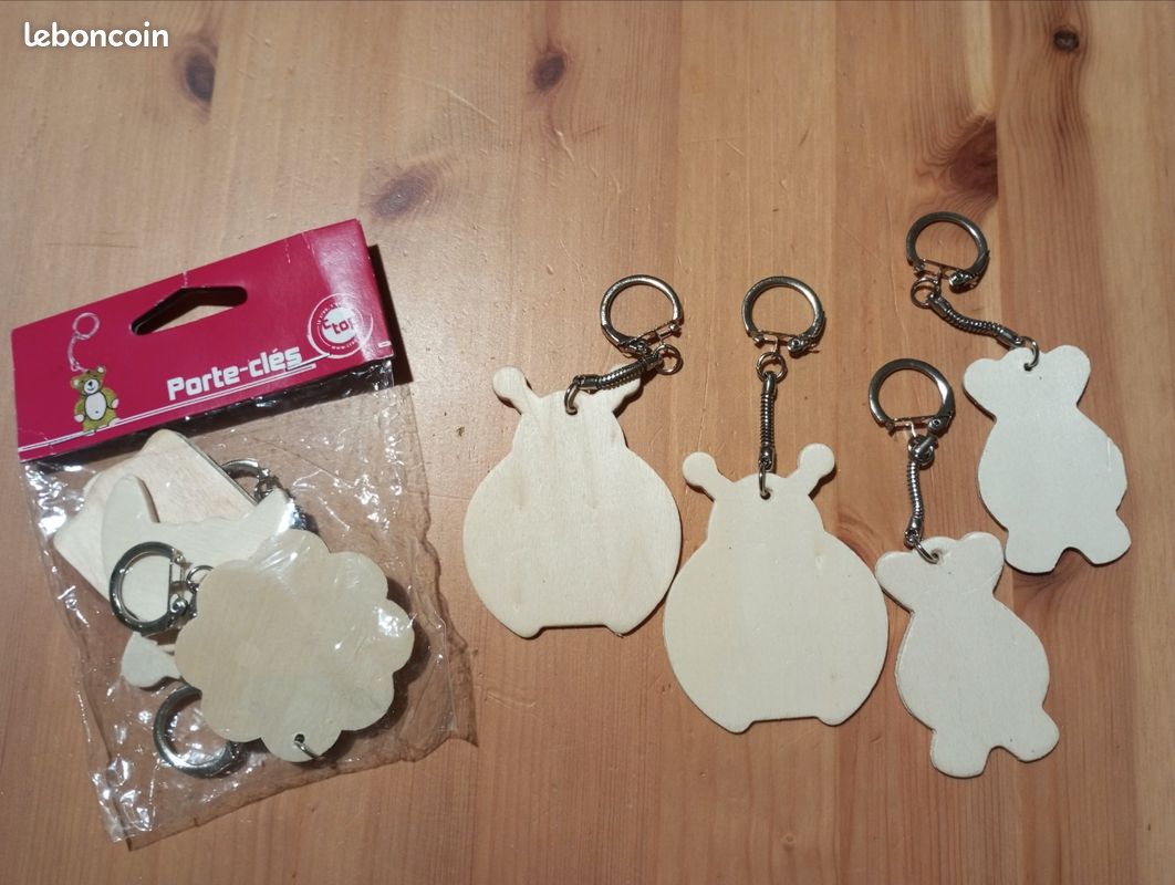 Porte clés en bois à décorer...
Neuf ( mais 1 porte clé avec une légère trace) (image 5)