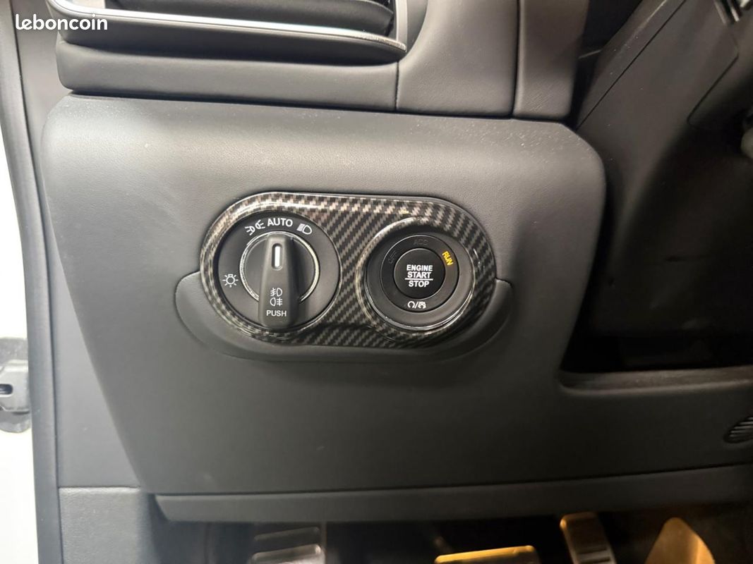 MASERATI LEVANTE 3.0i V6 S&S (Garantie 12 mois) (image 21)