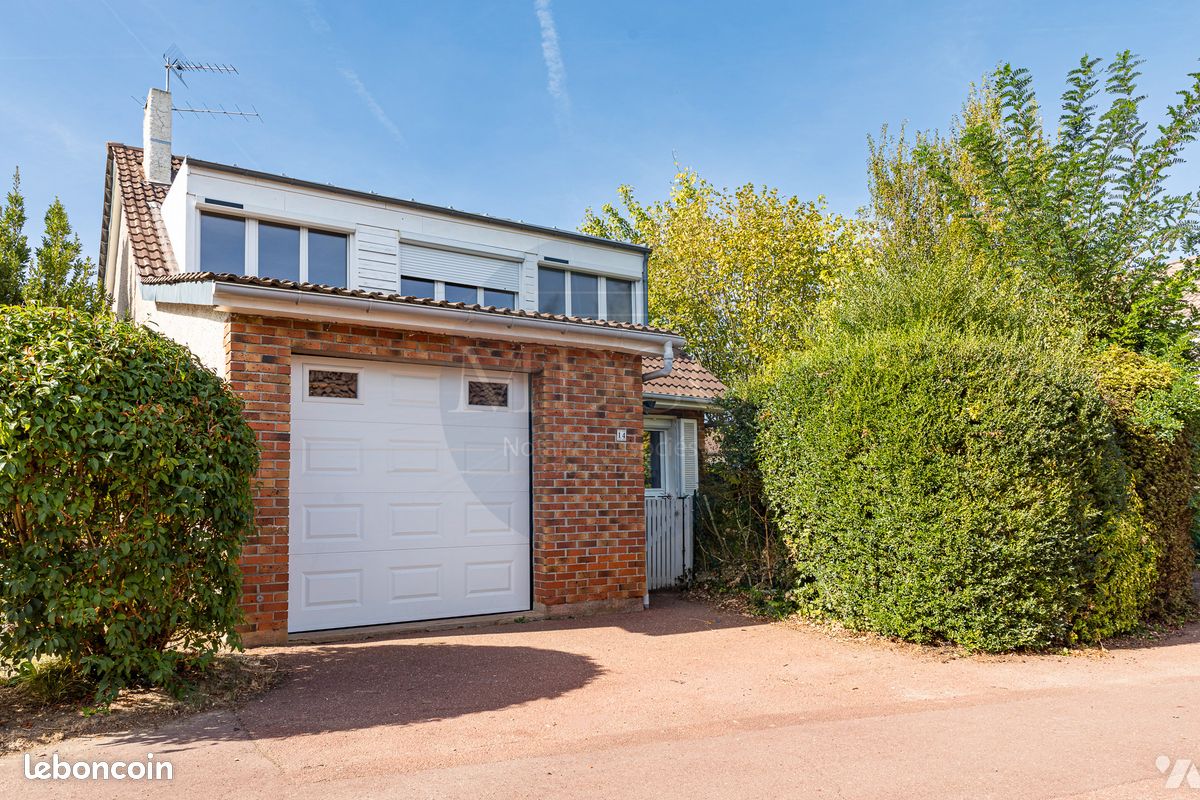Maison 4 pièces 109 m² · aux Loges-en-Josas · 109 m² · 478 950 €