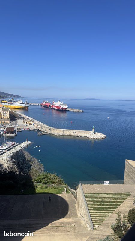 Appartement 1 pièce 24 m² · à Bastia · 24 m² · 450 €