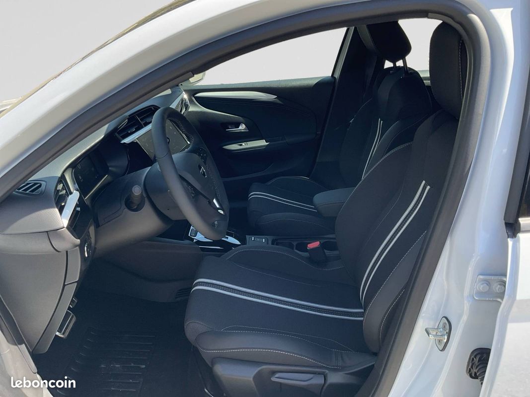 OPEL Corsa 1.2 Turbo Hybrid 110 ch Autom GS (image 22)