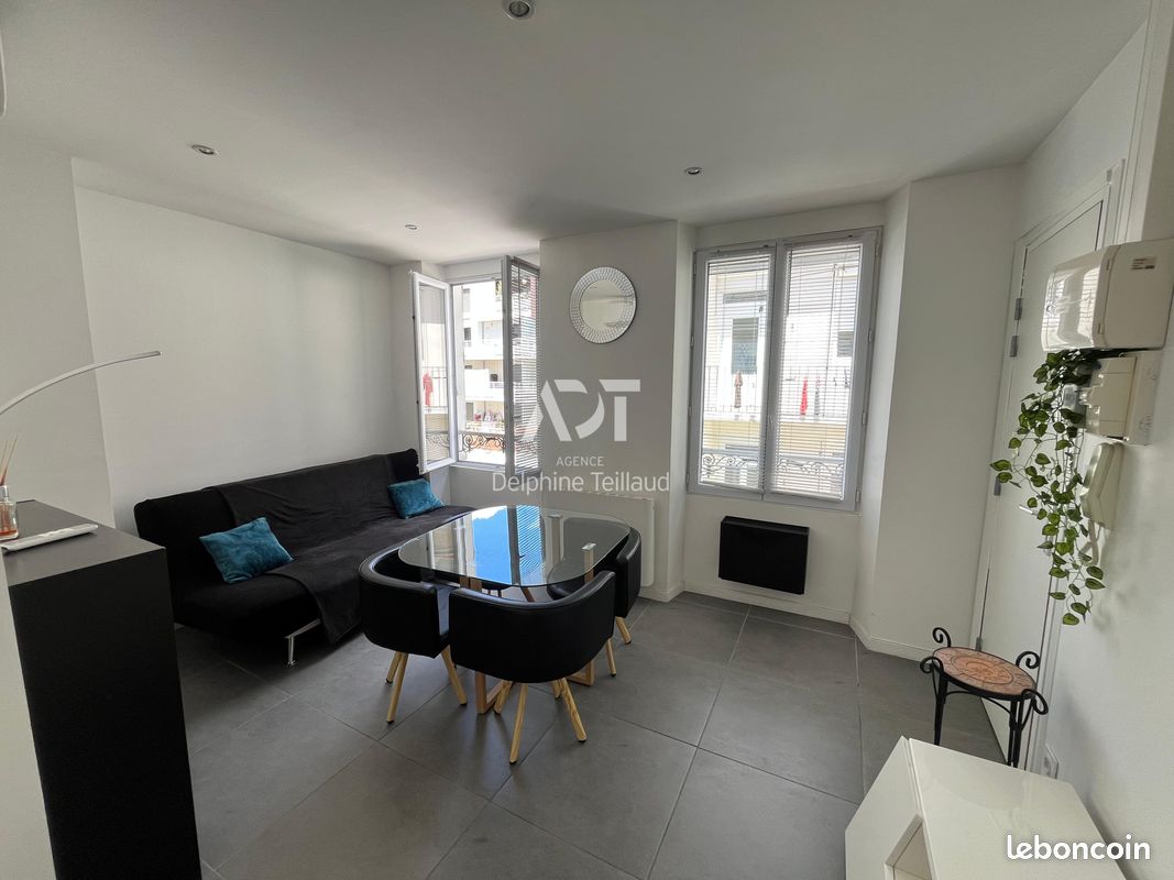 Appartement 2 pièces 28 m² · à Grenoble · 28 m² · 594 €