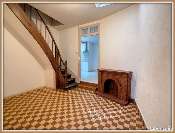 Immeuble 8 pièces 145 m²