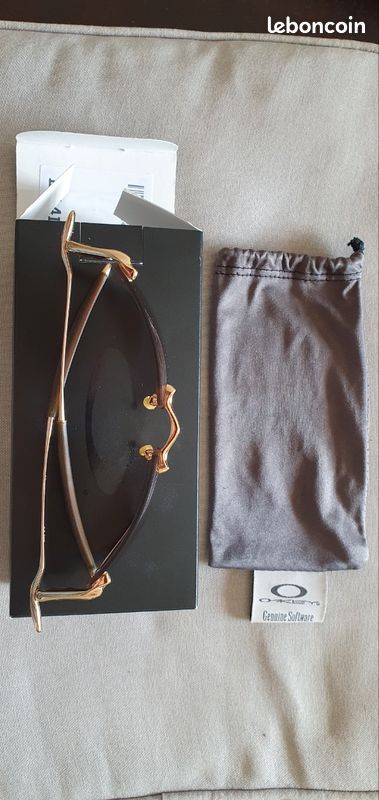 Lunettes Oakley Why 8.0 vintage – état comme neuf – monture métal (image 9)