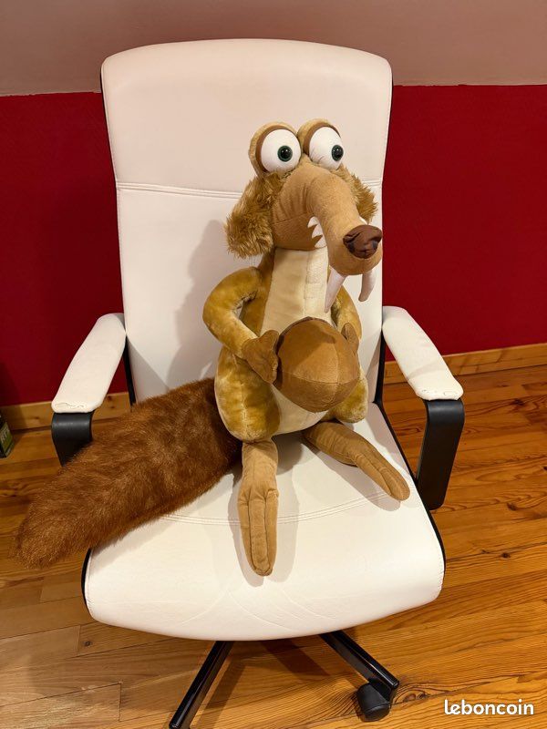 Peluche scrat (image 1)