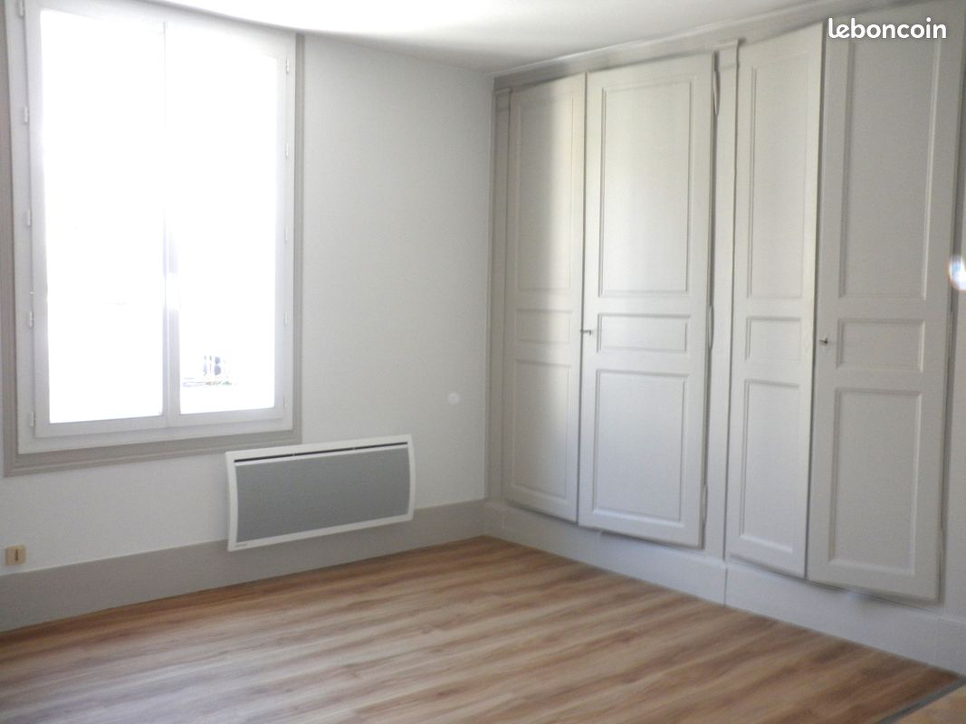 Appartement 1 pièce 25 m² · à Bourgueil · 25 m² · 405 €/mois